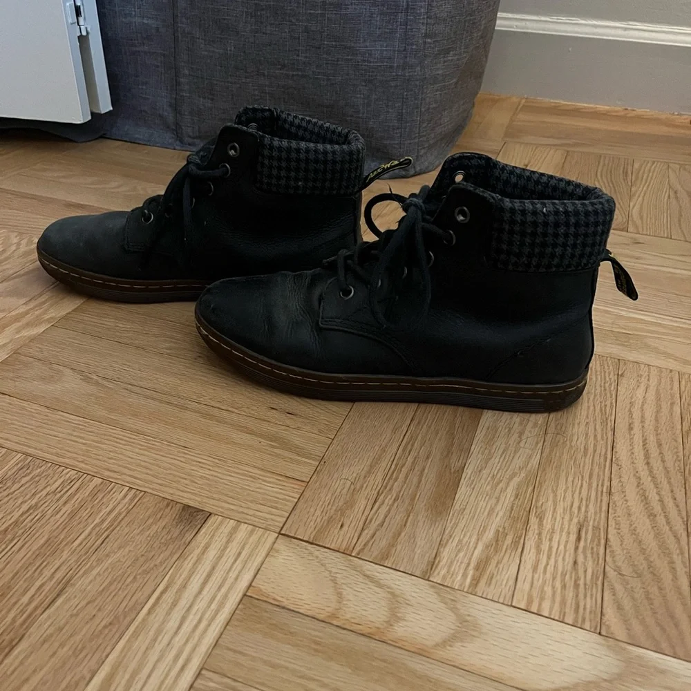 Dr. Martens Black Ankle Boots - Picture 4 of 5